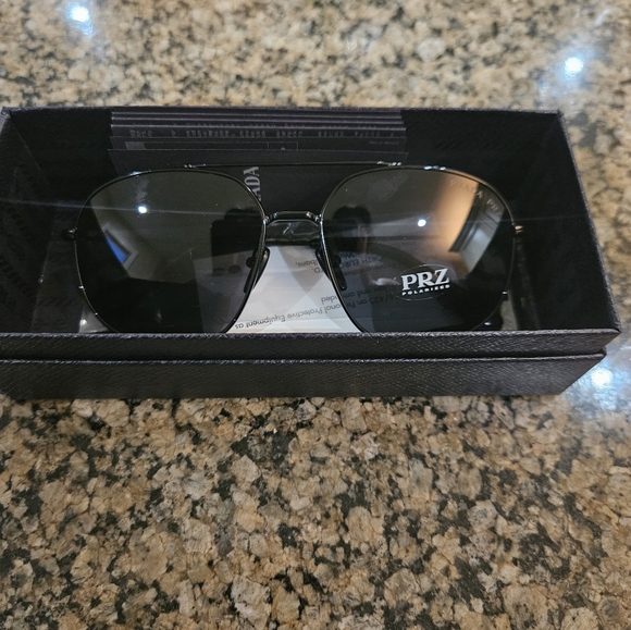 AUTHENTIC PRADA SUNGLASSES - Picture 3 of 10